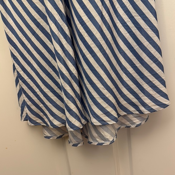 Gwyneth V-neck cupro-blend slip dress in stripe - Picture 6 of 11